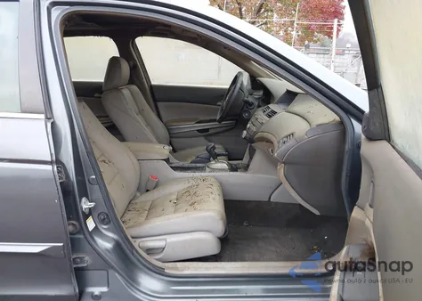 2010 Honda Accord 2.4 Ex-L z USA, uszkodzony, nr VIN 1HGCP2F86AA176646